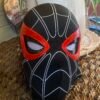 Máscara Spider-Man Negra Roja con Ojos Móviles