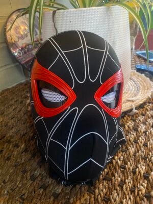Máscara Spider-Man Negra Roja con Ojos Móviles