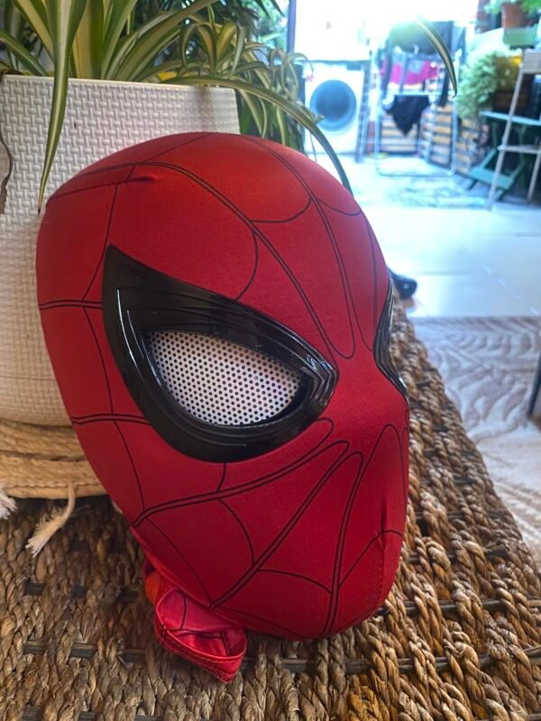 Máscara Spider-Man Roja Electrónica con Ojos Móviles