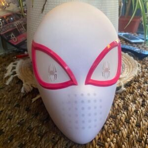 Máscara de Gwen con Activación por Sensor